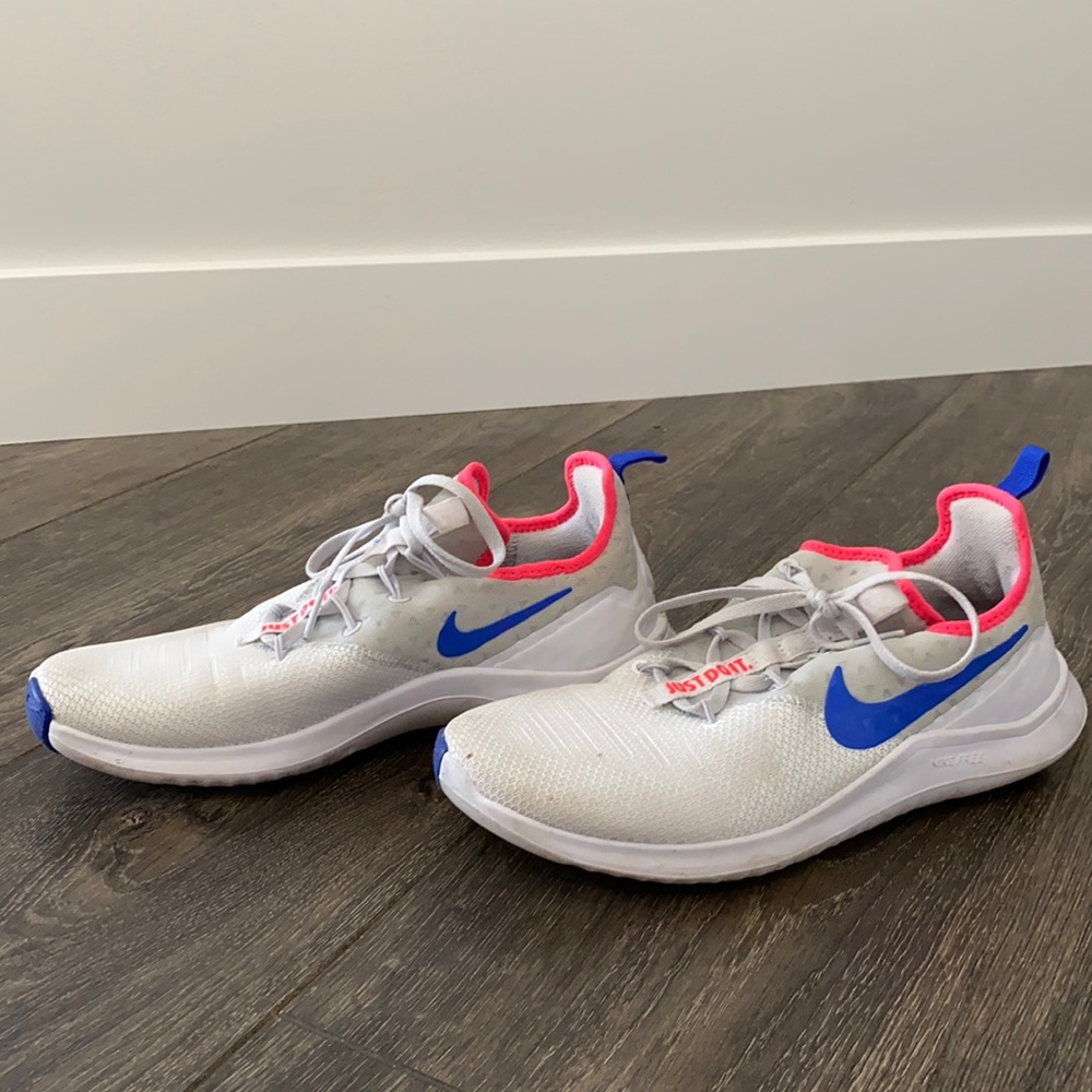 Nike women’s training shoe!